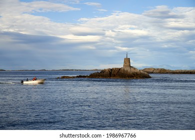 VEVANG, NORWAY - Jul 28, 2020: A Family Is Enjoying A Boat Trip Between The Islands Belong To The Atlantic Ocean Road In Norway