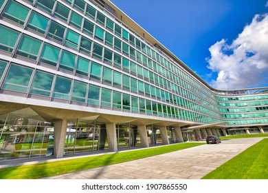 Vevey, Switzerland - August 14, 2020: Bottom View Of Nestle Headquarter Building Office. Nestle Is Largest Multinational Company In Food Sector In The World.