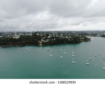 Viaduct Harbour, Auckland / New Zealand - December 14, 2019: The Amazing Auckland Harbour Bridge, The Marina Bay, Beaches, And The General Cityscape Of Auckland