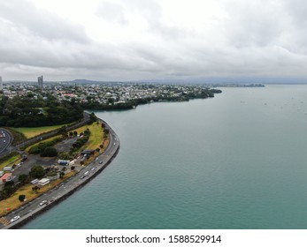 Viaduct Harbour, Auckland / New Zealand - December 14, 2019: The Amazing Auckland Harbour Bridge, The Marina Bay, Beaches, And The General Cityscape Of Auckland