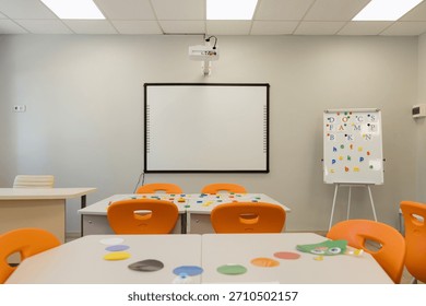 In a vibrant classroom filled with learning tools, children can explore creativity and teamwork.