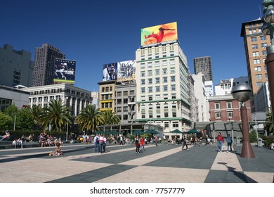 Vibrant Union Square In San Francisco