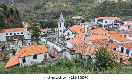 São Vicente, Portugal – January 21, 2021: Panorama Of The Old Town Of São Vicente On The Northern Coast Of Madeira. 