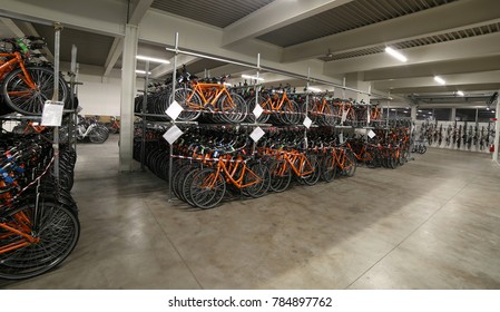 bike tire warehouse