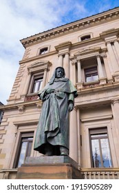 Victoria, Australia - 28 June, 2016: Statue Of George Higinbotham,commemorates The Chief Justice Of Victoria, Is Being Erected Near The Old Treasury Buildings