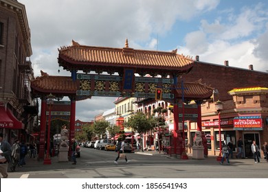 Victoria, BC, Canada - Oct. 02, 2009: View Of Chinatown Gate With People Shopping At Chinatown In Victoria, Vancouver Island, British Columbia, Canada