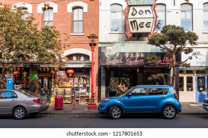 Victoria, BC/Canada - 10/20/2018: Street View Of Chinatown In Downtown Victoria.