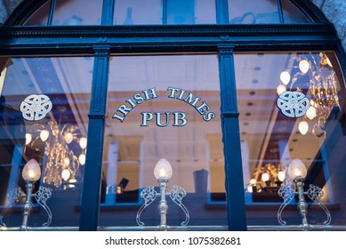 VICTORIA, B.C./CANADA - APRIL 9, 2017: An Evening Photo Of The Irish Times Pub, One Of Numerous British-styled Dining And Drinking Establishments In Victoria's Downtown. 