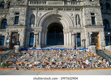 VICTORIA, BRITISH COLUMBIA - JUNE 26 2021: Memorial on the steps of the Victoria Legislature building honoring 215 indigenous children found in a unmarked mass grave in Kamloops.