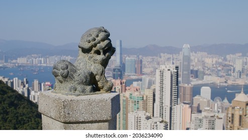 Victoria Peak, Hong Kong 05 February 2021: Hong Kong City And Lion Statue