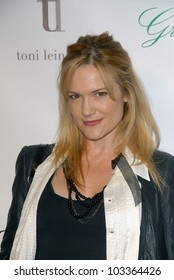 Victoria Pratt At The 