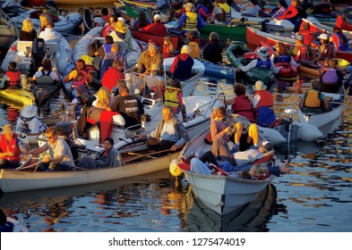 Victoria's Inner Harbour, Vancouver Island, British Columbia, August 4, 2013: Crowd Of People In Boats Waits For The Symphony Splash Concert To Begin.