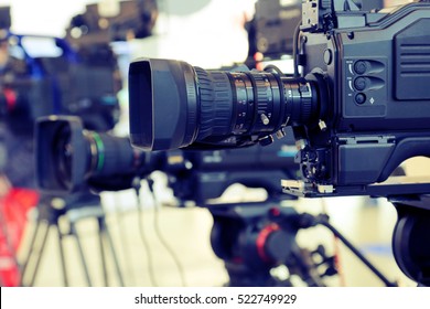 Video Camera While Filming Stock Photo 522749929 | Shutterstock