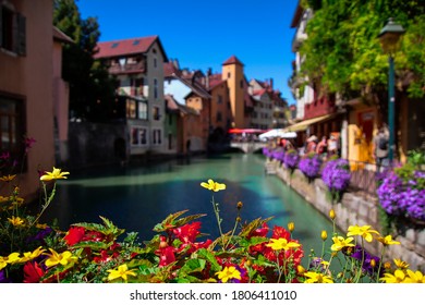 The Vielle Ville Of Annecy 