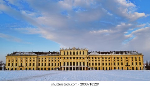 Vienna, Austria - 01. 10. 2017: Schönbrunn Palace In Winter
