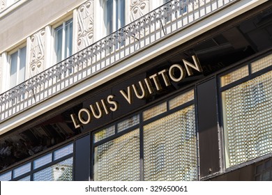 150 Louis vuitton malletier Images, Stock Photos & Vectors | Shutterstock