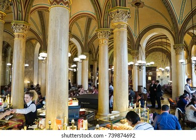 VIENNA, AUSTRIA -November 20, 2016.The Interior Of Café Central In Innere Stadt