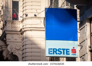 VIENNA, AUSTRIA - NOVEMBER 6, 2019: Erste Bank Logo On Their Main Office For Downtown Vienna. Erste Bank Is An Austrian Retail And Corporate Bank, One Of Biggest In Central Europe.

