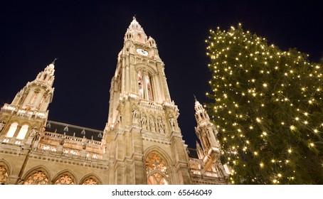 Vienna - Christmas Tree For The Town-hall