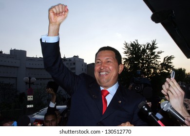 VIENNA - MAY 11: Venezuelan President Hugo Chavez Greets A Crowd In Vienna, Austria, On Thursday, May 11, 2006.