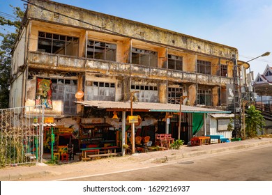 Vientiane, Laos - Jan, 29, 2020: A Beautiful View Of The City And It Buildings, Bars, Hotels And Restaurants.