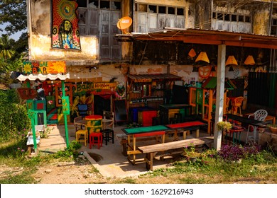 Vientiane, Laos - Jan, 29, 2020: A Beautiful View Of The City And It Buildings, Bars, Hotels And Restaurants.