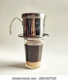 Vietnam Coffee Milk, The Process Of Making It With The Vietnam Drip Technique