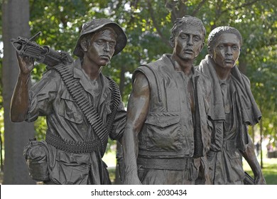 Vietnam War Memorial Statue (The Three Soldiers)