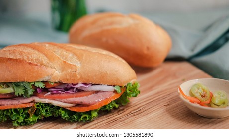 Vietnamese Baguette (Bánh Mì)