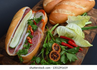 Vietnamese Chicken Pork Bacon Baguette - Banh Mi 