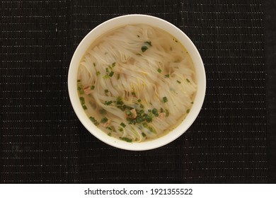 Vietnamese Instant Pho Rice Noodles In White Bowl