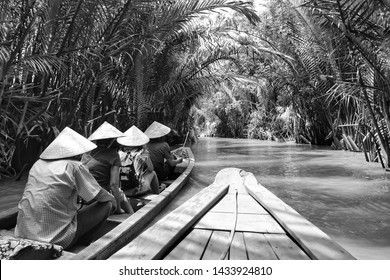 31,530 Vietnam Black And White Images, Stock Photos & Vectors ...