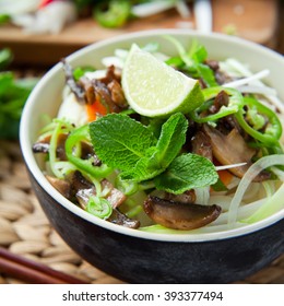 Vietnamese Pho Vegetarian Spicy,noodle - Ph? N?m Chay - M? Ã�i