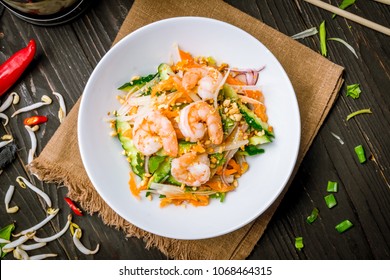 Vietnamese shrimp salad