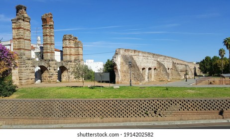 View at the aqueduct of San Lazaro in Merida - Shutterstock ID 1914202582