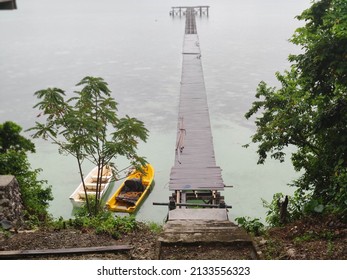 View of the bridge at the Inayah Hotel tourist spot on Wanci Island, Wakatobi