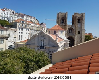 View of the cathedral de Sé, Santa Maria Maior, Lisbon, Portugal