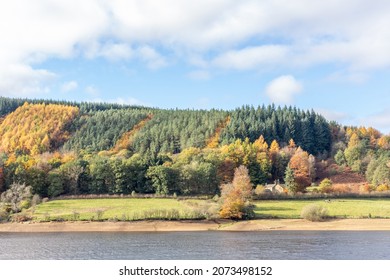 View Of Derwent Reservoir, Peak District, UK.