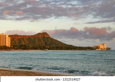 view of Diamond Head in Hawaii.