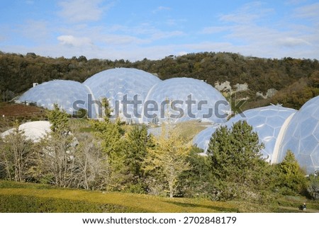 View of the domes from the Eden Project