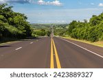 View of the Dona Leonor Mendes de Barros highway (SP333) near the city of Cafelândia in the state of São Paulo