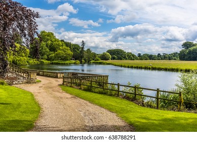 A view down the River Avon at Stoneleigh, UK in summertime