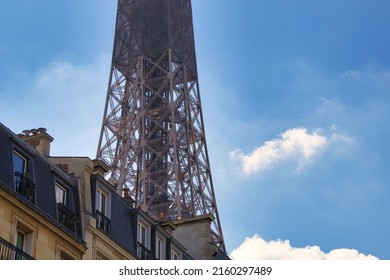 view of the eiffel tower