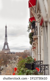 View Eiffel Tower From Hotel Plaza Athenee