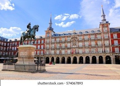 View Of The Famous Plaza Mayor With Statue, Madrid, Spain