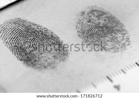 View of a fingerprint revealed by printing.