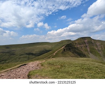 View Up Horseshoe Ridge Walk, Mountains In National Park, Brecon Beacons, Wales 