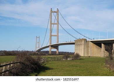View of the Humber Bridge looking North