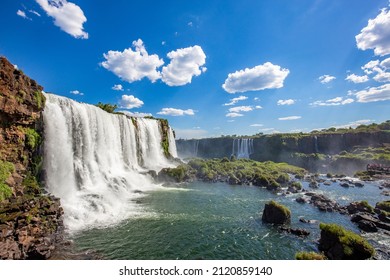 View Of The Iguazu Falls, Border Between Brazil And Argentina. The Falls Are One Of The Seven Wonders Of The World And Are Located In The Iguaçu National Park, A UNESCO World Heritage Site.