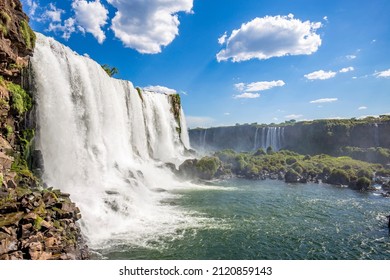 View Of The Iguazu Falls, Border Between Brazil And Argentina. The Falls Are One Of The Seven Wonders Of The World And Are Located In The Iguaçu National Park, A UNESCO World Heritage Site.